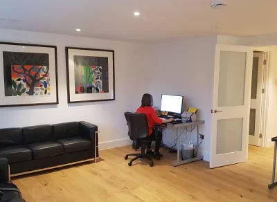 surgical-aesthetics-flat-19-milford-house.jpg
