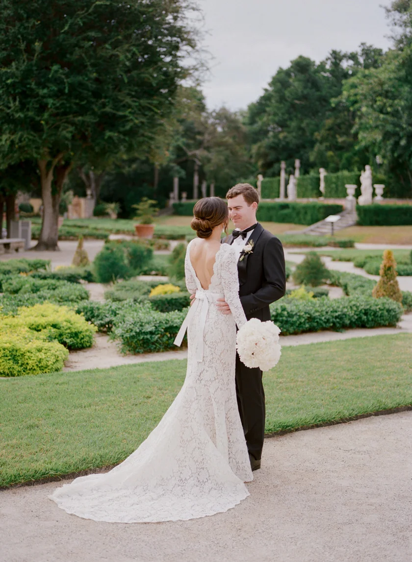Bride and groom photos at Vizcaya