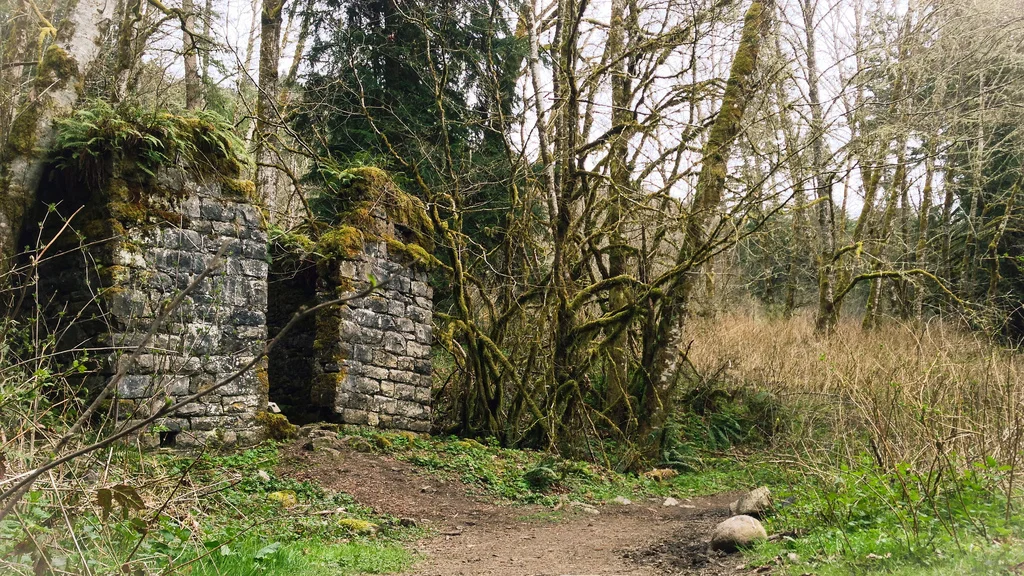 Soak Up Some History & Freak Yourself Out at These 9 Western U.S. Ghost ...
