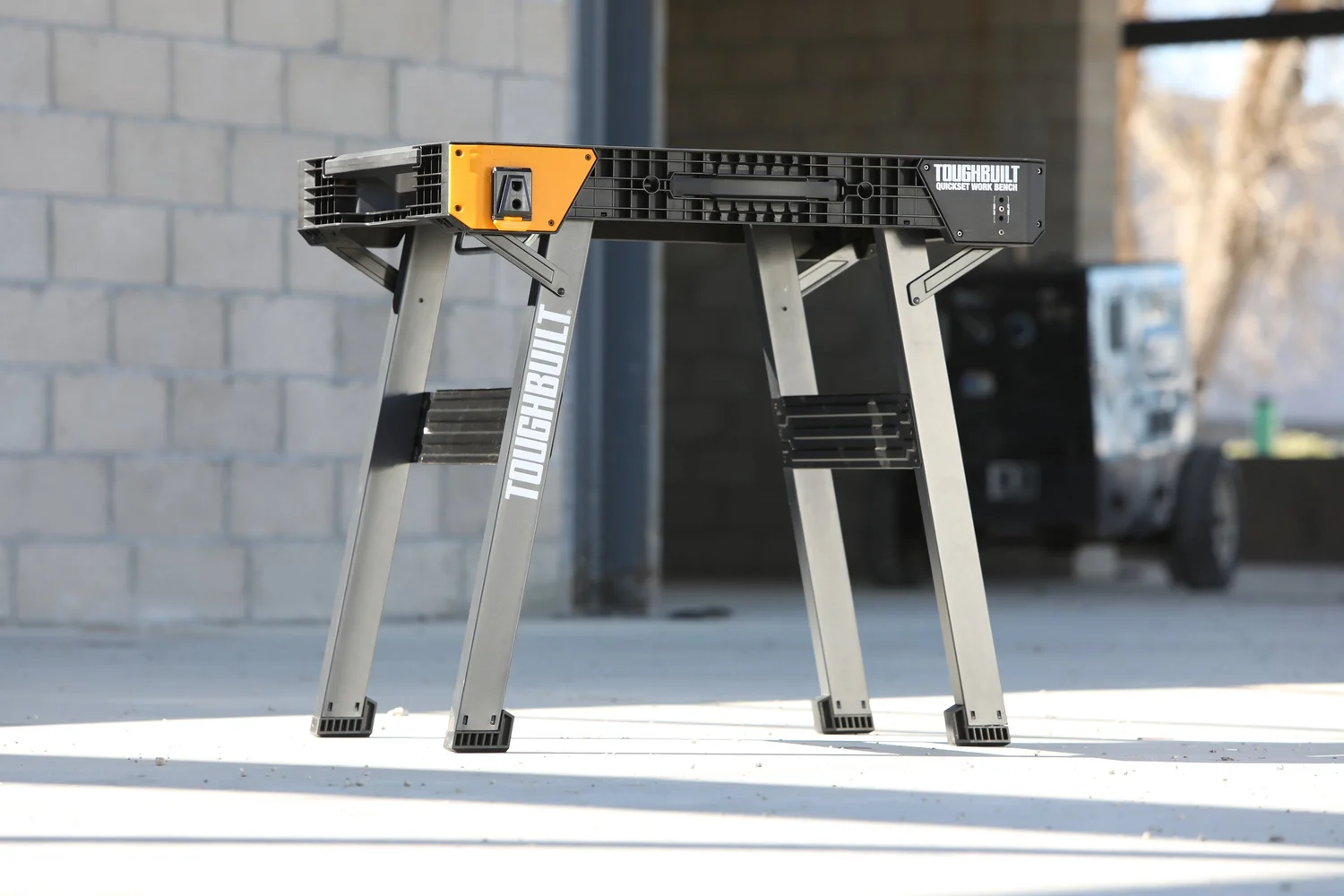 TB-WB700 QuickSet Work Bench — TOUGHBUILT