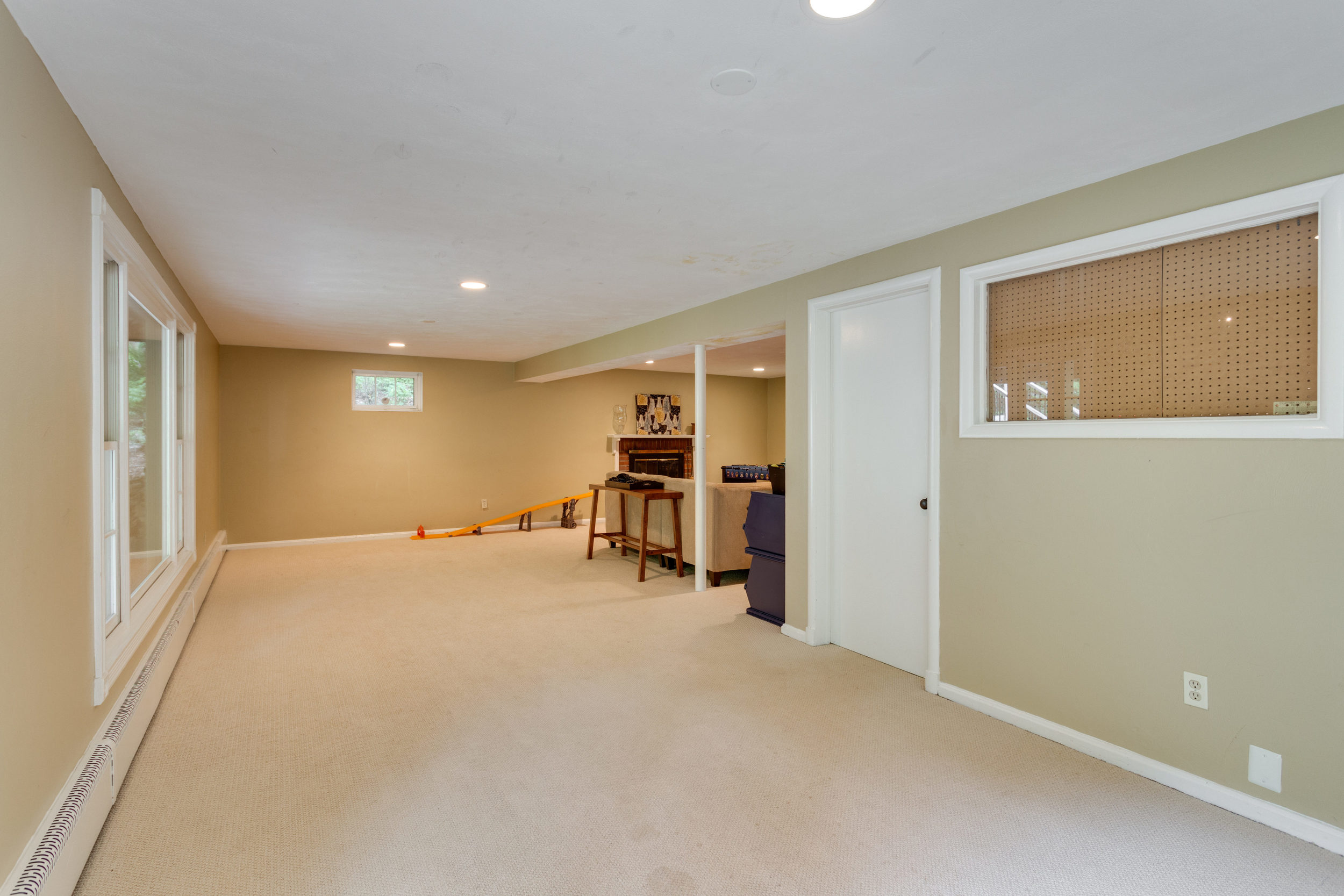 1519 Crestwood Ln McLean VA-print-039-39-Recreation Room-4200x2800-300dpi.jpg