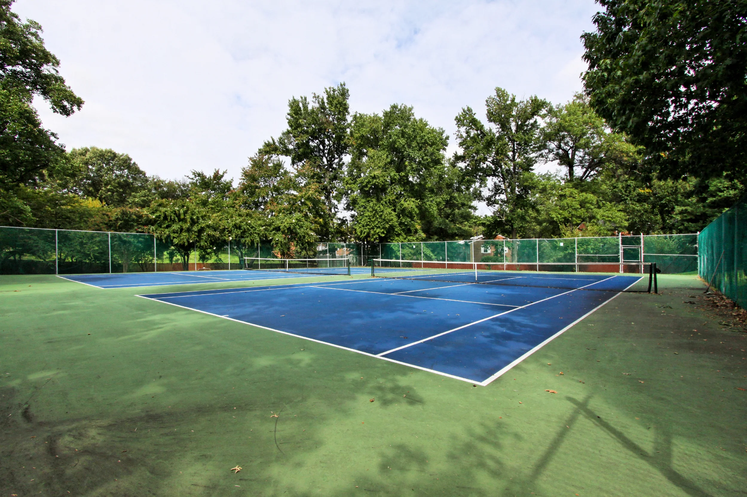 36th St tennis.jpg