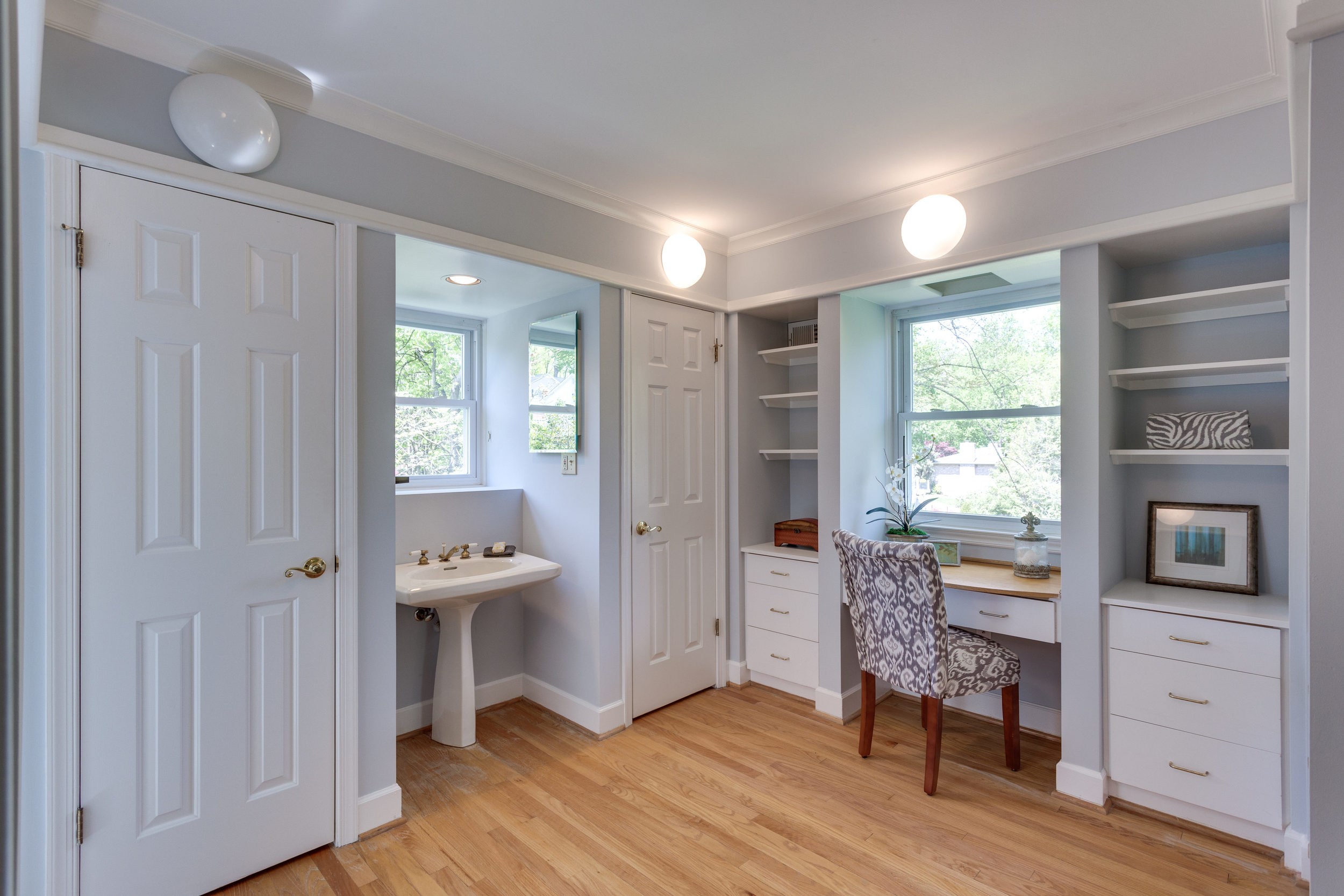 6116 Franklin Park Rd McLean-print-056-46-Master Bedroom-4200x2800-300dpi.jpg