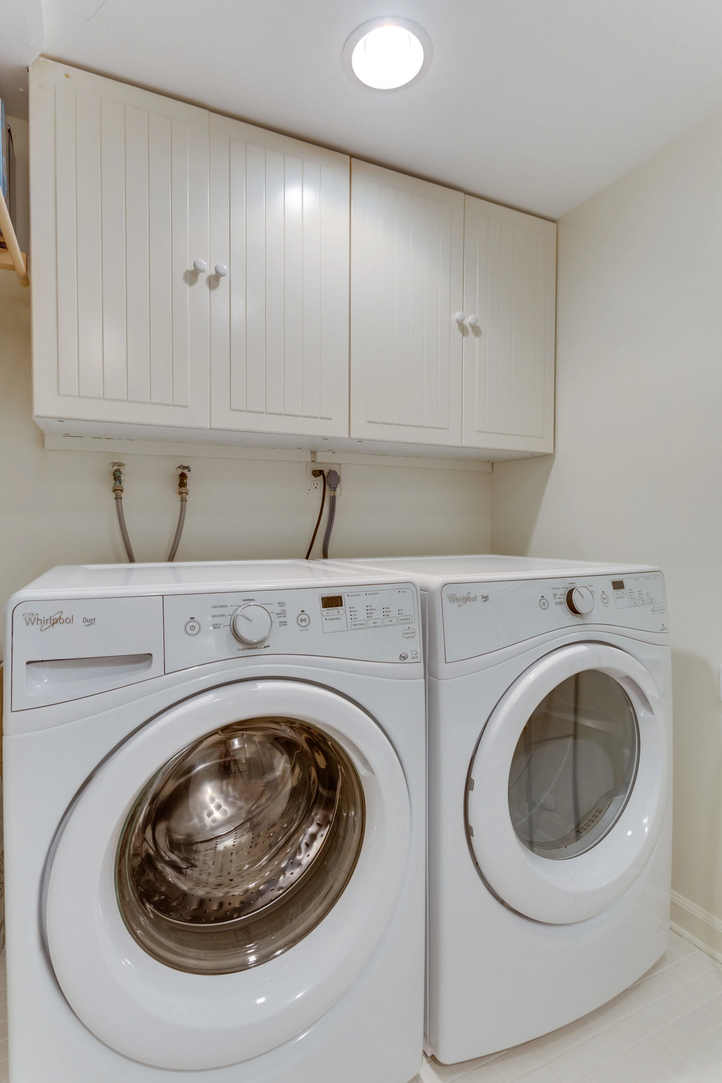 4631 34th St S Arlington VA-print-082-89-BathroomLaundry-2800x4200-300dpi.jpg
