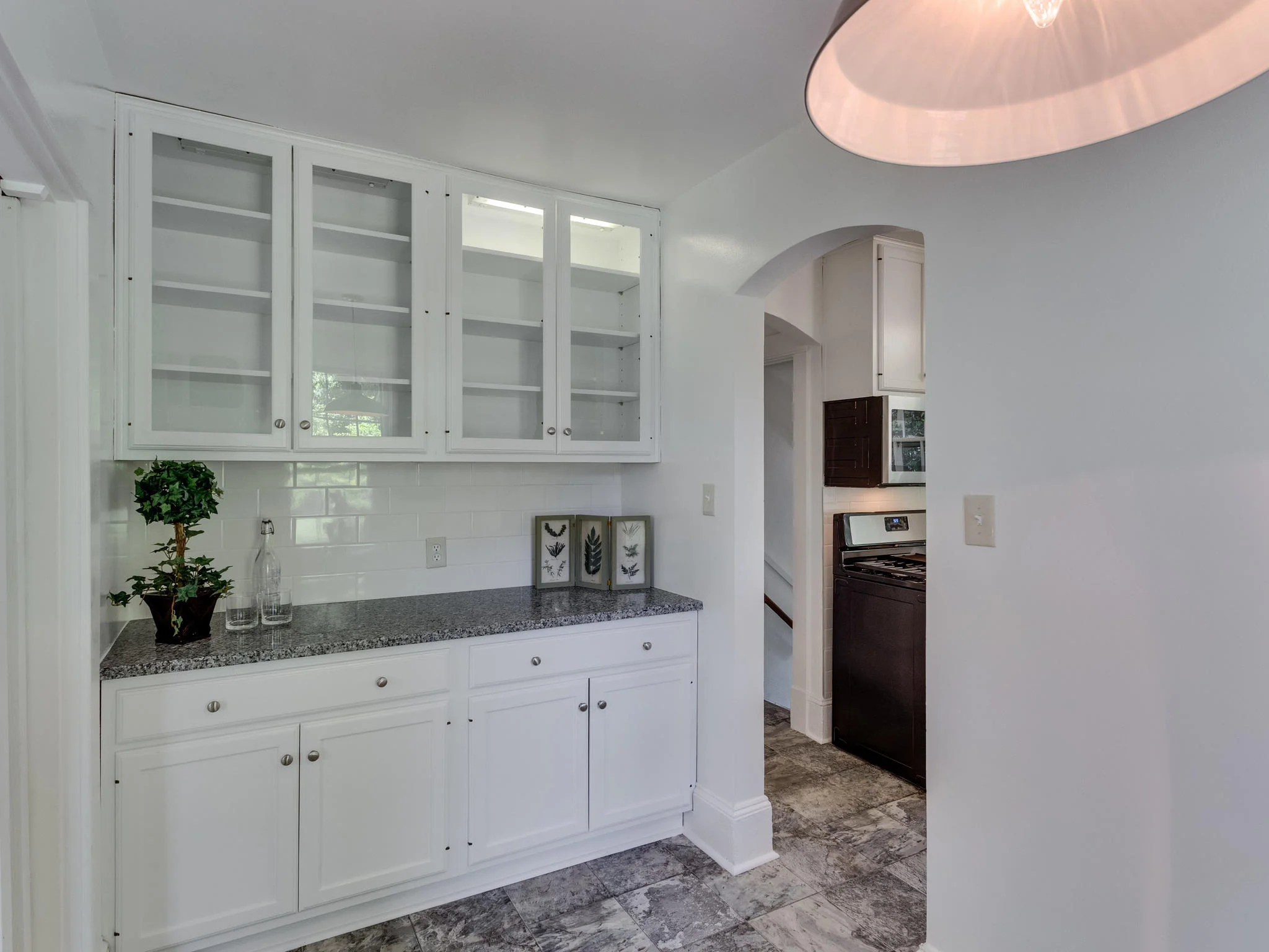 4903 Washington Blvd Arlington-MLS_Size-019-9-Kitchen-2048x1536-72dpi.jpg