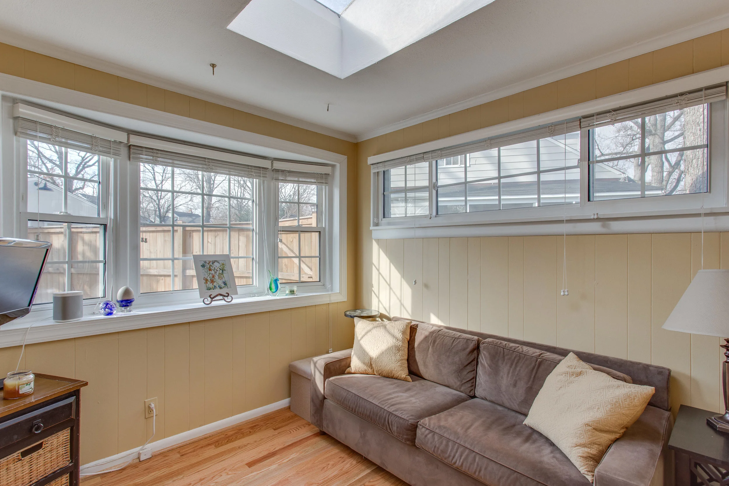 014-29-Sun Room.jpg