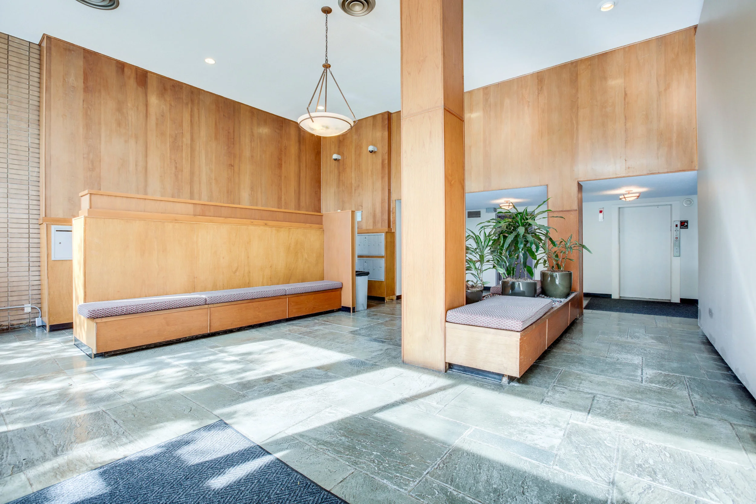 2030 N Adams St 1002 Arlington-print-001-76-Lobby-4200x2800-300dpi.jpg