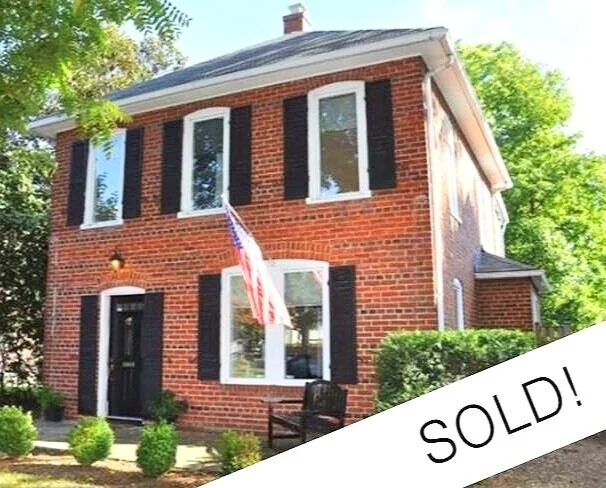 3808 North 6th Road, Arlington Represented Owner