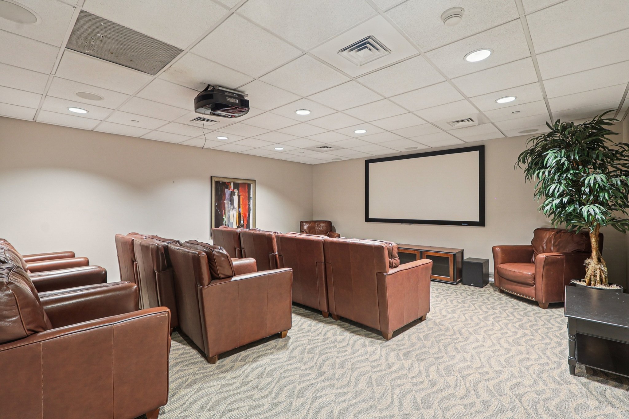 81-web-or-mls-N Pollard St-0801-930.jpg