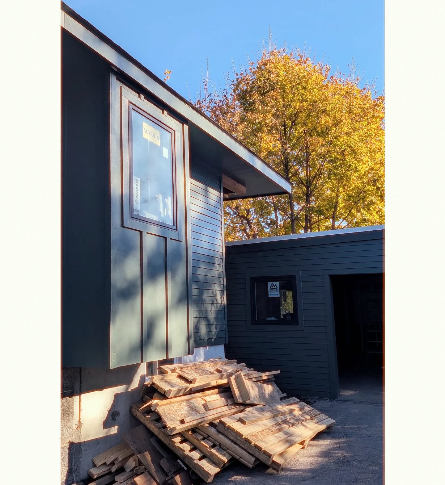 BUNGALOW REBOOT continued...
.
.
.
.
.
#ONYArchitecture #bostonarchitecturefirm #BostonModern #bostonarchitect #quincyma #quincyrenovation #bungalow #bungalowrenovation