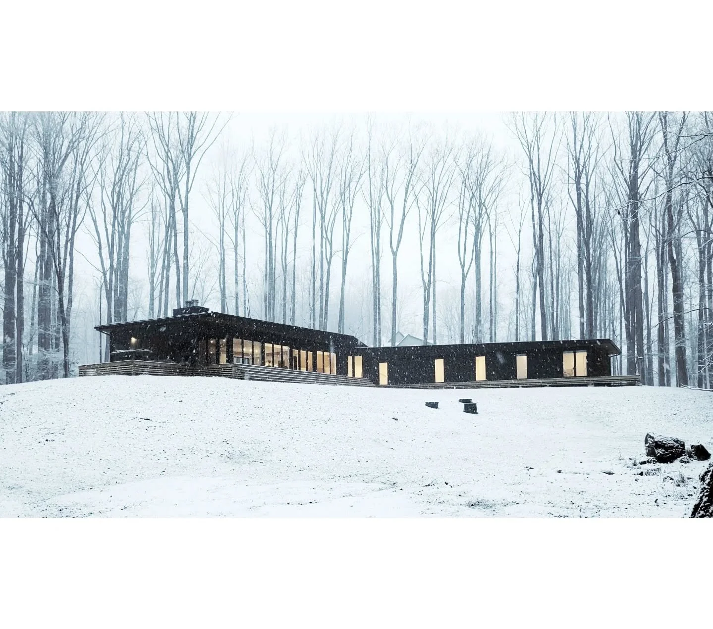 An eerie calm before the storm.
 
(Photo courtesy of a happy client)
.
.
.
.
.
#blizzard #Chaddsford #moderndesign #modernhouse