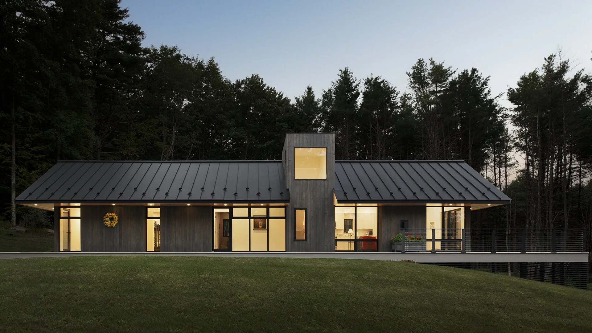 UPSTATE NEW YORK MODERN COTTAGE COVER 1 (BOSTON ARCHITECT - ADIRONDACKS ARCHITECT).jpg
