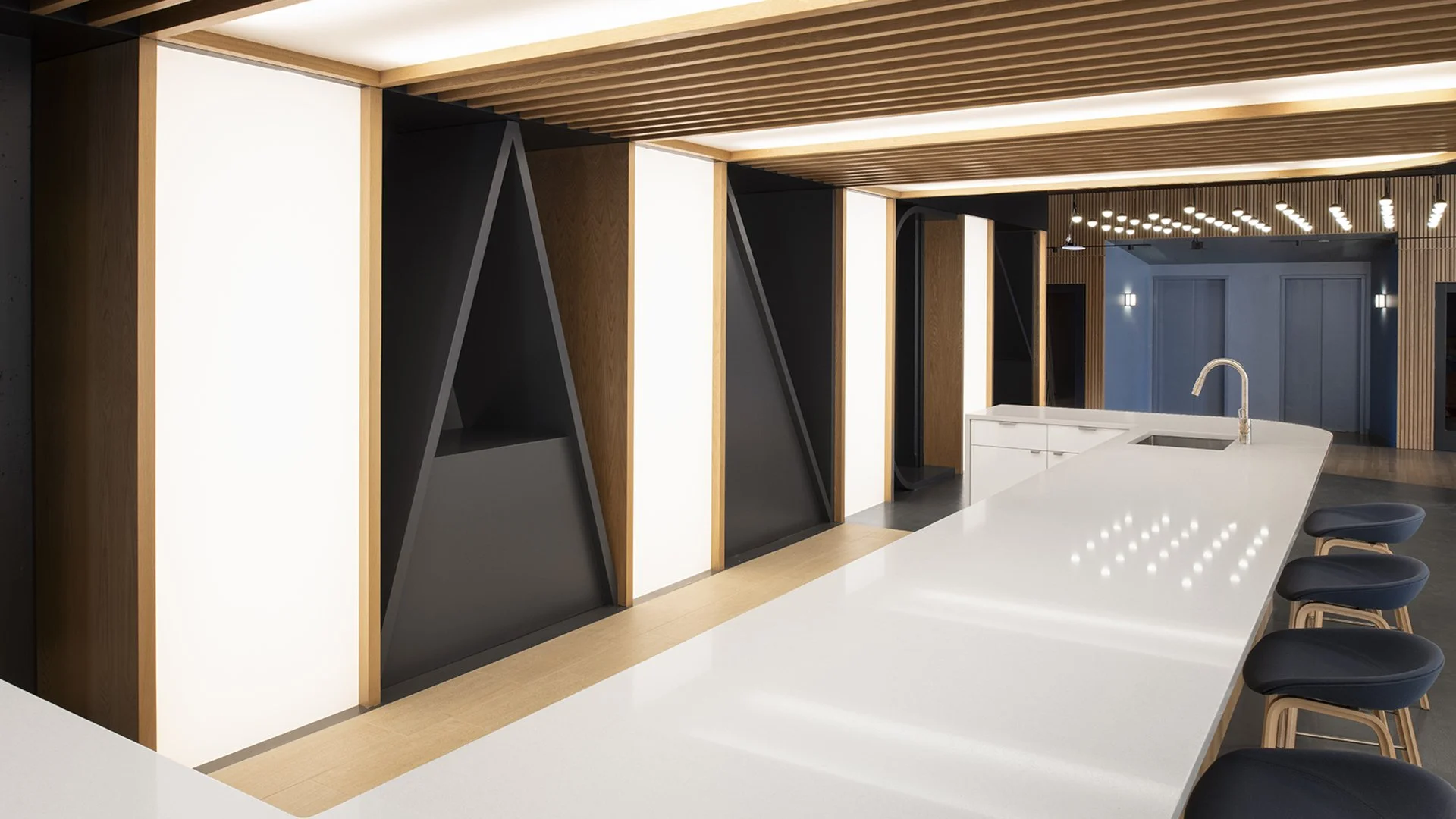 OFFICE FIT OUT 6 (BOSTON ARCHITECT - COMMERCIAL ARCHITECT) COVER.jpg
