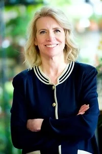 Michele-Young-meet.jpg
