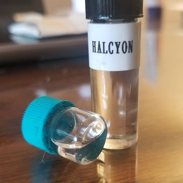 Its unbelievable how much terps #TheHalcyon by #CentennialSeeds drops. Its the best yielding and some of the most complex terps that we have!! Quit messing around with formulated terp blends, and treat yourself to true #CannabisDerivedTerpenes just a