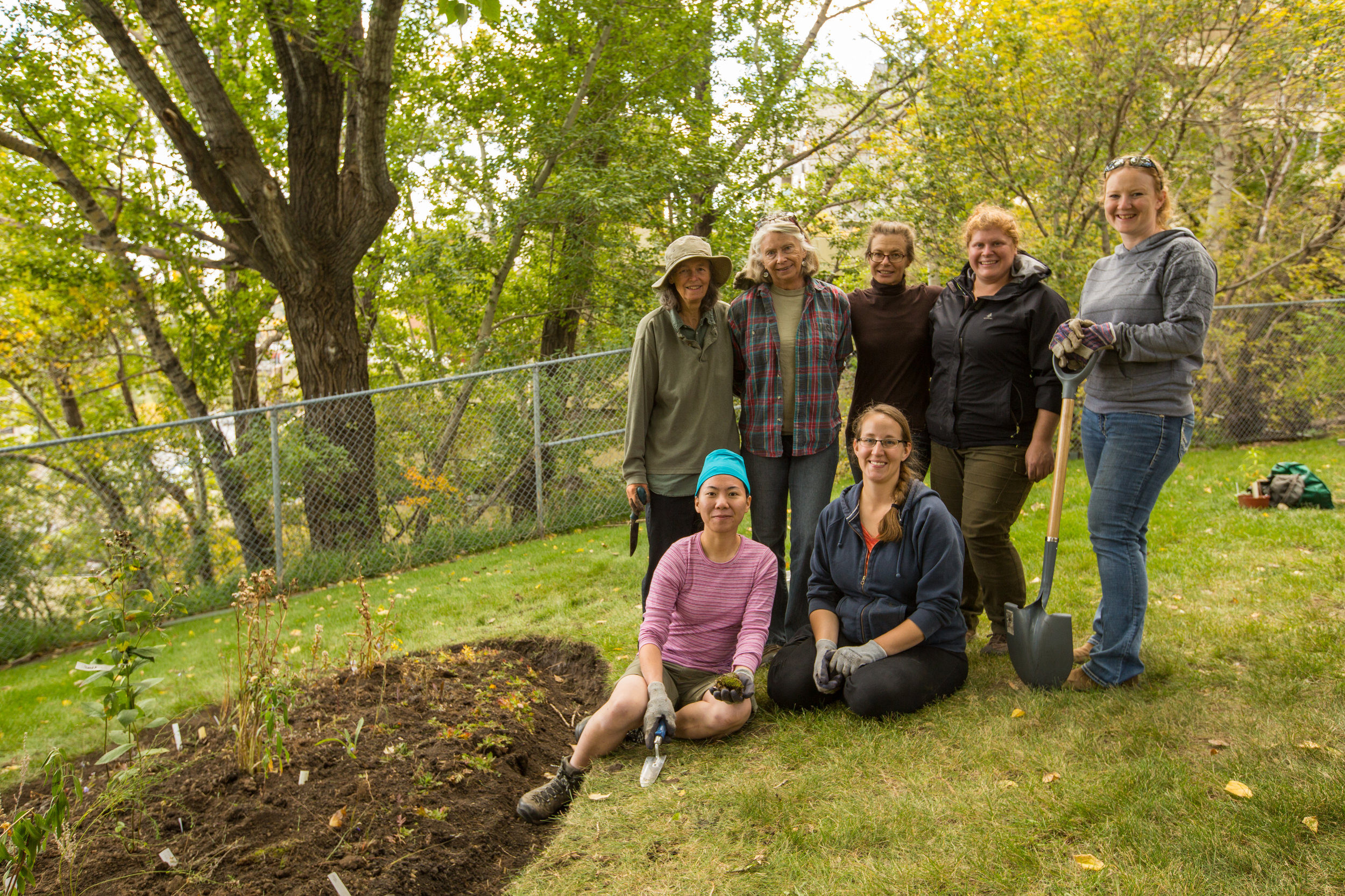 Finshed garden and happy volunteers (Photo: ECF)