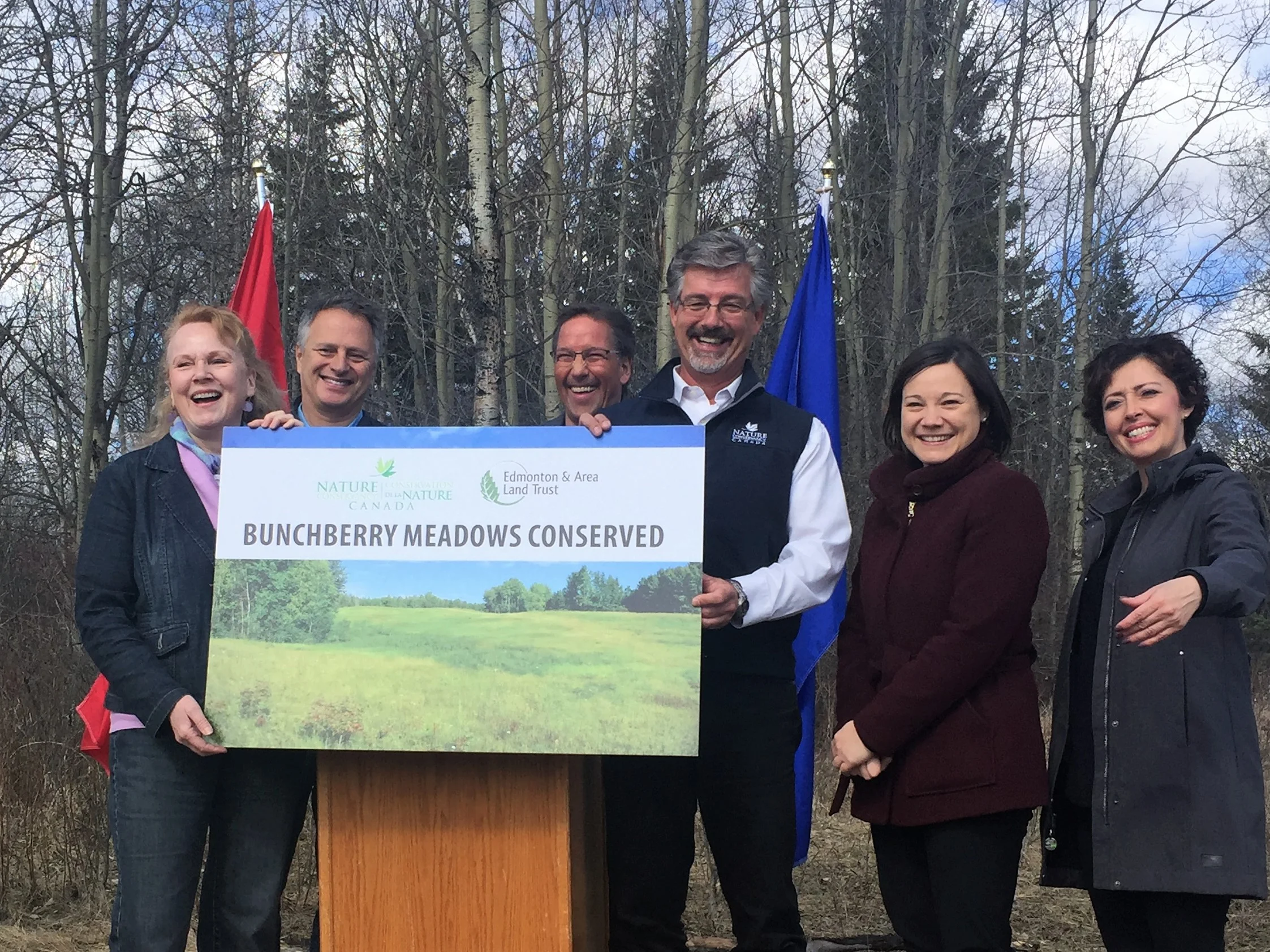 Left to right: Pam Wight, EALT ED, Kim Laskin, donor families, Rod Sheigac, Mayor of Parkland County, Bob Demulder, NCC VP, Shannon Phillips, Minister, AnnLisa Jensen, Parkland County Councillor
