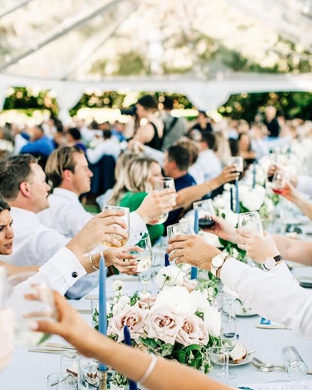 Summer toasts. Missing the sun this time of year and daydreaming of el fresco  dinner parties. photo @jennabechtholt // venue @theadmiralshouse // catering @lisaduparcatering // floral + decor @melaniebensonfloral // linens @latavolalinen // tent + r