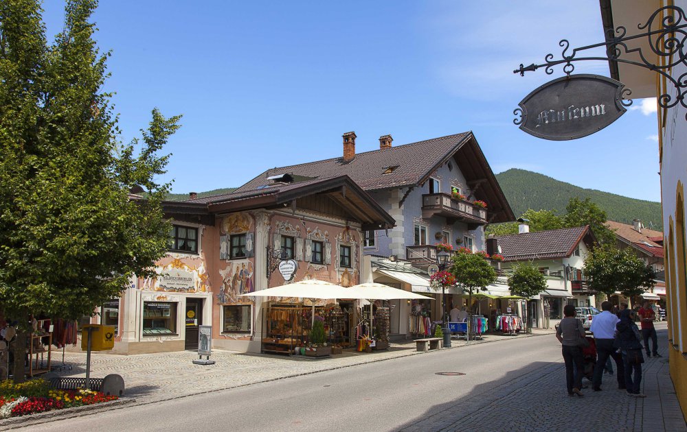 jun262012_2866-austria.jpg