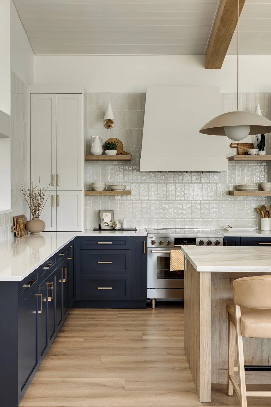 Leading Edge Interiors - 010.jpg