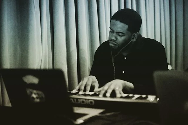 Doing a solo set tomorrow night (4/19) @californiaclipper I’ll also be DJing before and after my set. The vibes begin around 9:30! #thebeatpusha #recordingartist #musicproducer #rnbass #workingdrummer #goodvibes #stereogenius