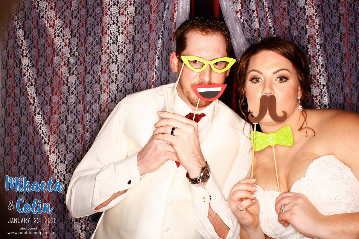 MikaelaColinWedding_Photobooth-55.jpg