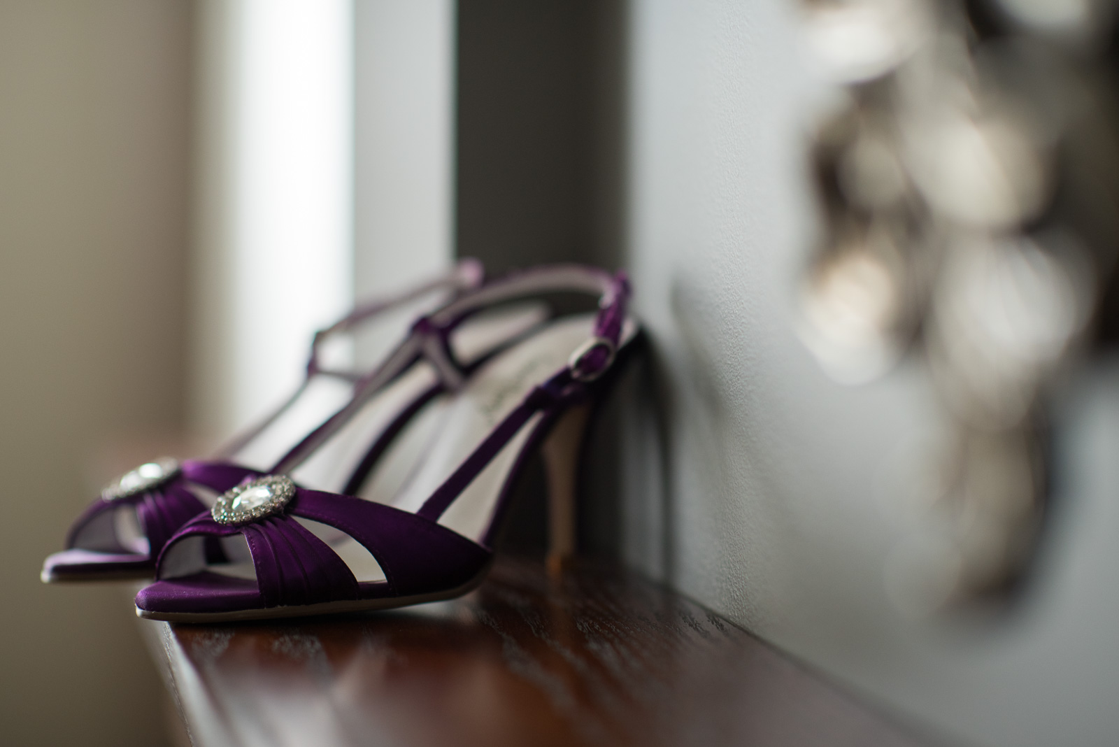 vancouver-island-wedding-photographers-nelson-hume-hotel-wedding-2.jpg