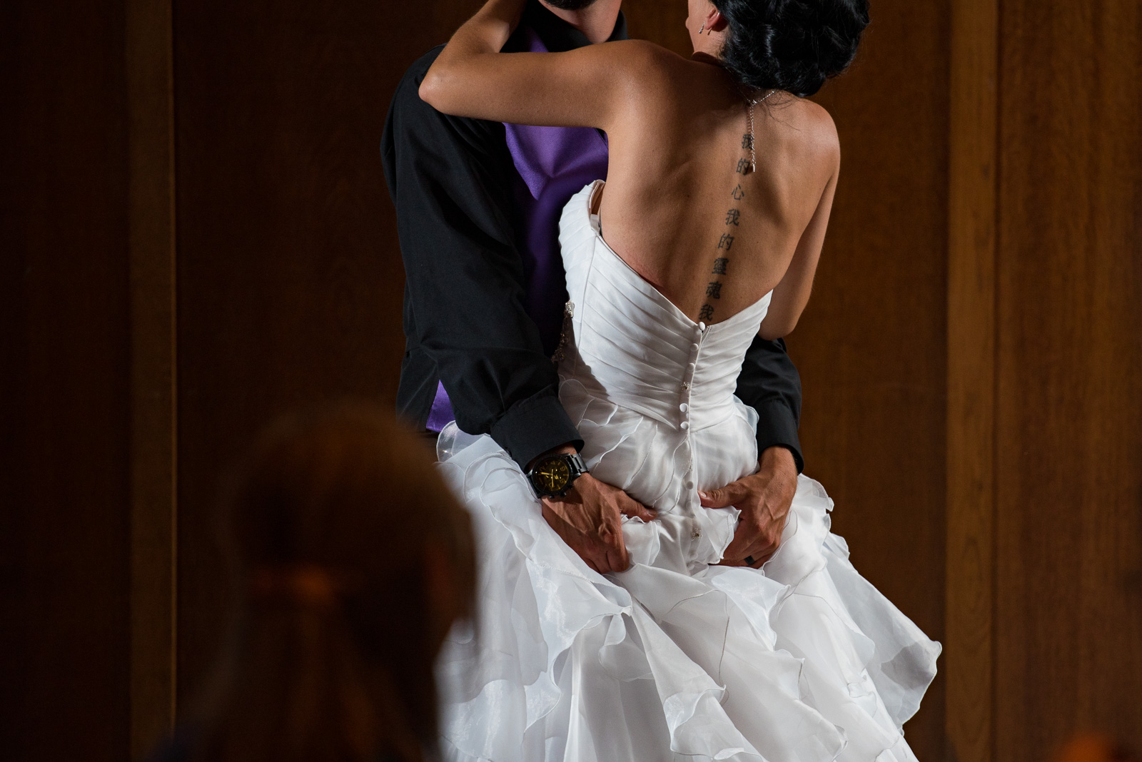vancouver-island-wedding-photographers-nelson-hume-hotel-wedding-44.jpg