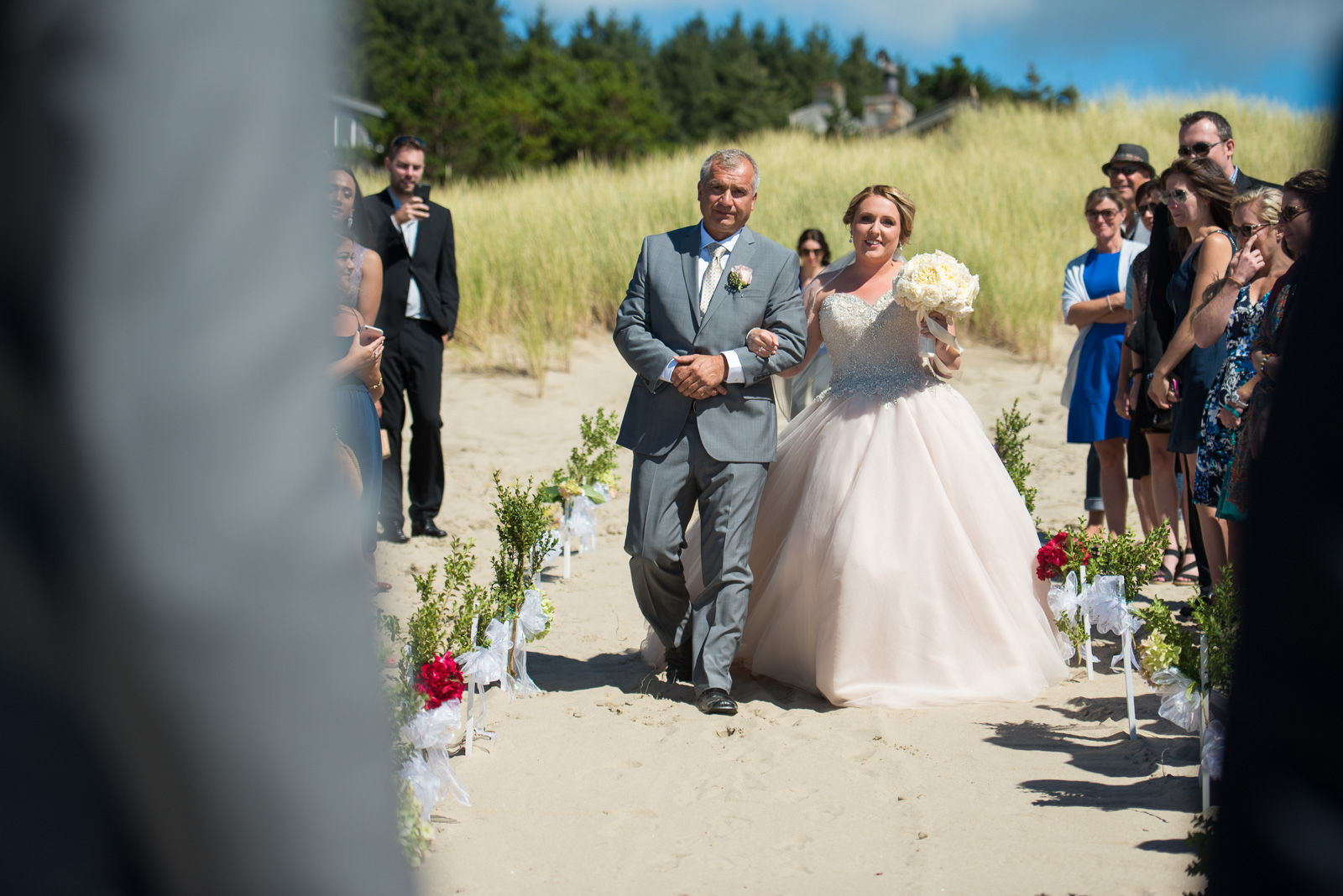 victoria-wedding-photographers-cannon-beach-oregon-wedding-16.jpg