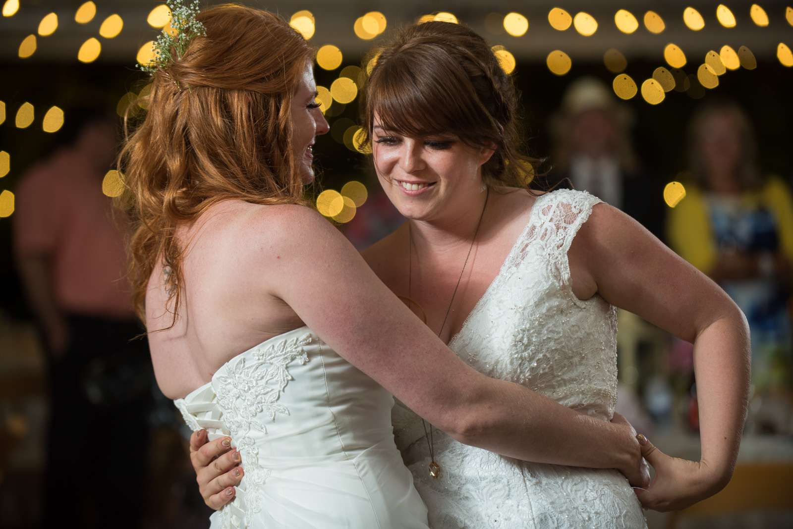 vancouver-island-wedding-photographers-ubc-farm-wedding-44.jpg
