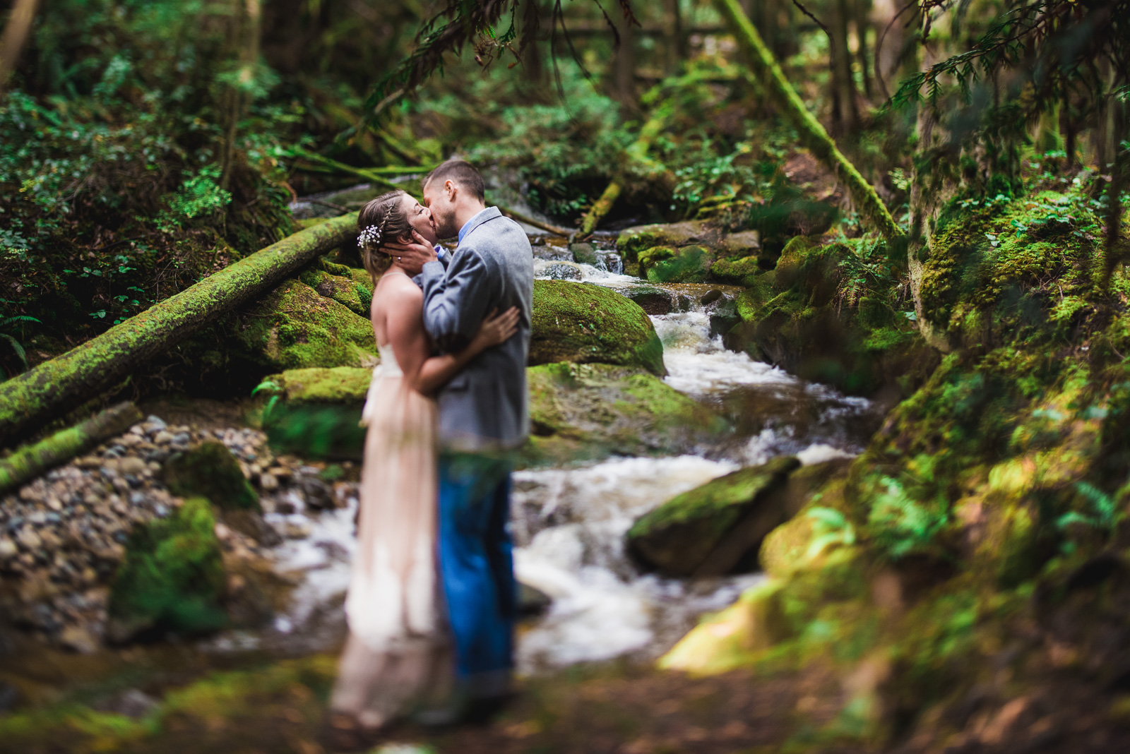 vancouver-island-wedding-photographers-cliff-gilker-park-smugglers-cove-elopement-13.jpg