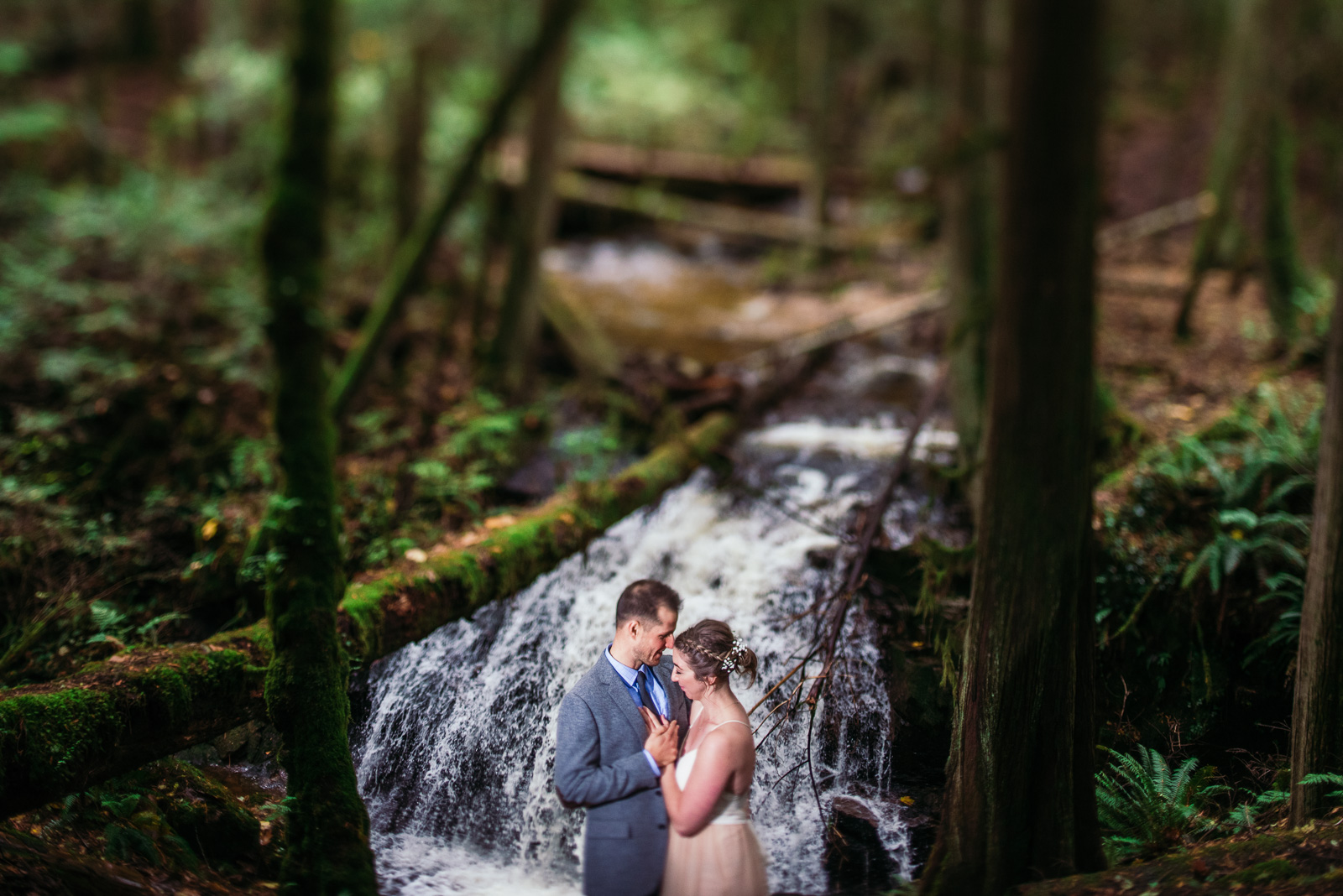 vancouver-island-wedding-photographers-cliff-gilker-park-smugglers-cove-elopement-21.jpg