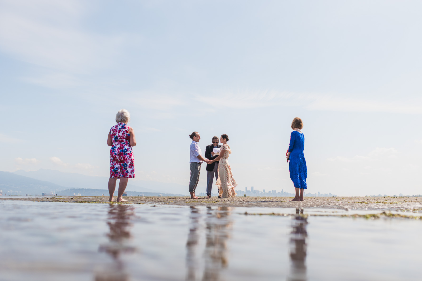 vancouver-island-wedding-photographers-spanish-banks-elopement-5.jpg