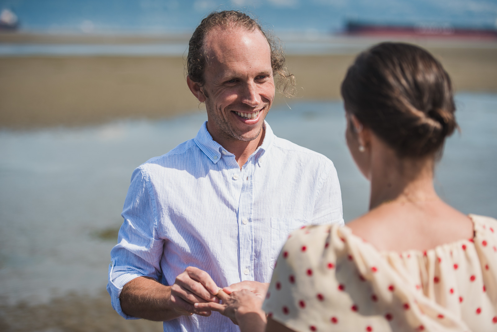 vancouver-island-wedding-photographers-spanish-banks-elopement-12.jpg