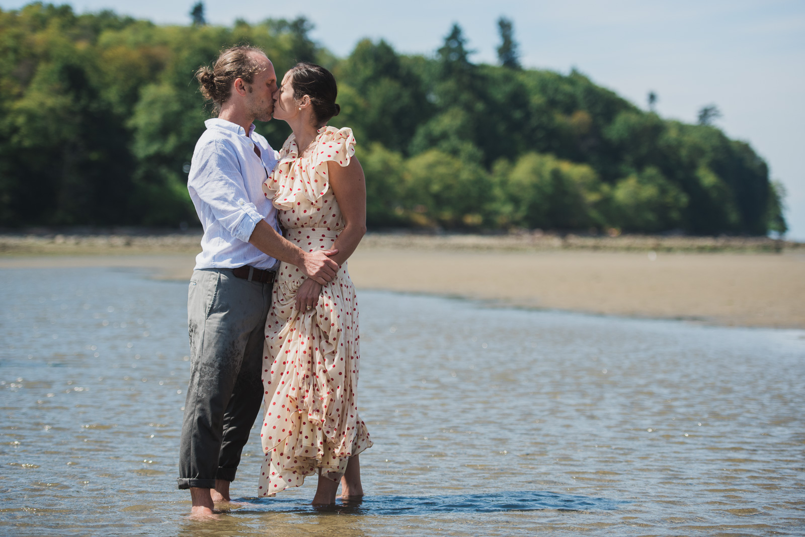 vancouver-island-wedding-photographers-spanish-banks-elopement-27.jpg