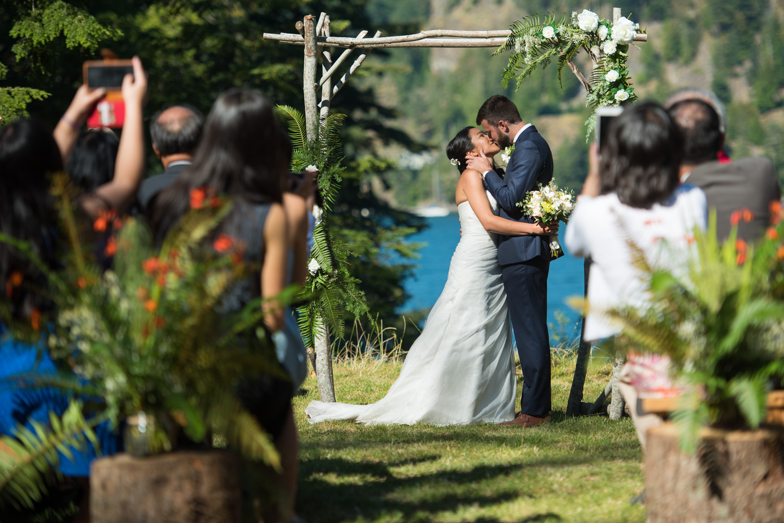 victoria-wedding-photographers-camp-fircom-gambier-island-wedding-37.jpg