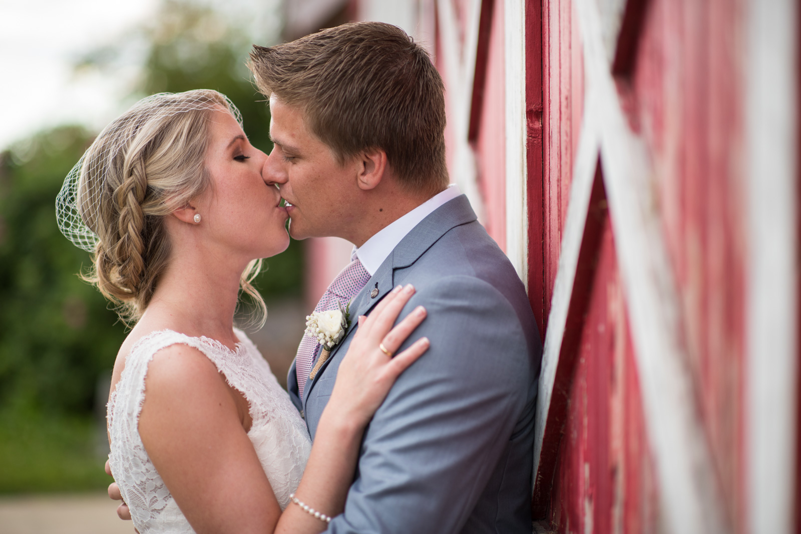 vancouver-island-wedding-photographers-backyard-wedding-mission-bc-27.jpg
