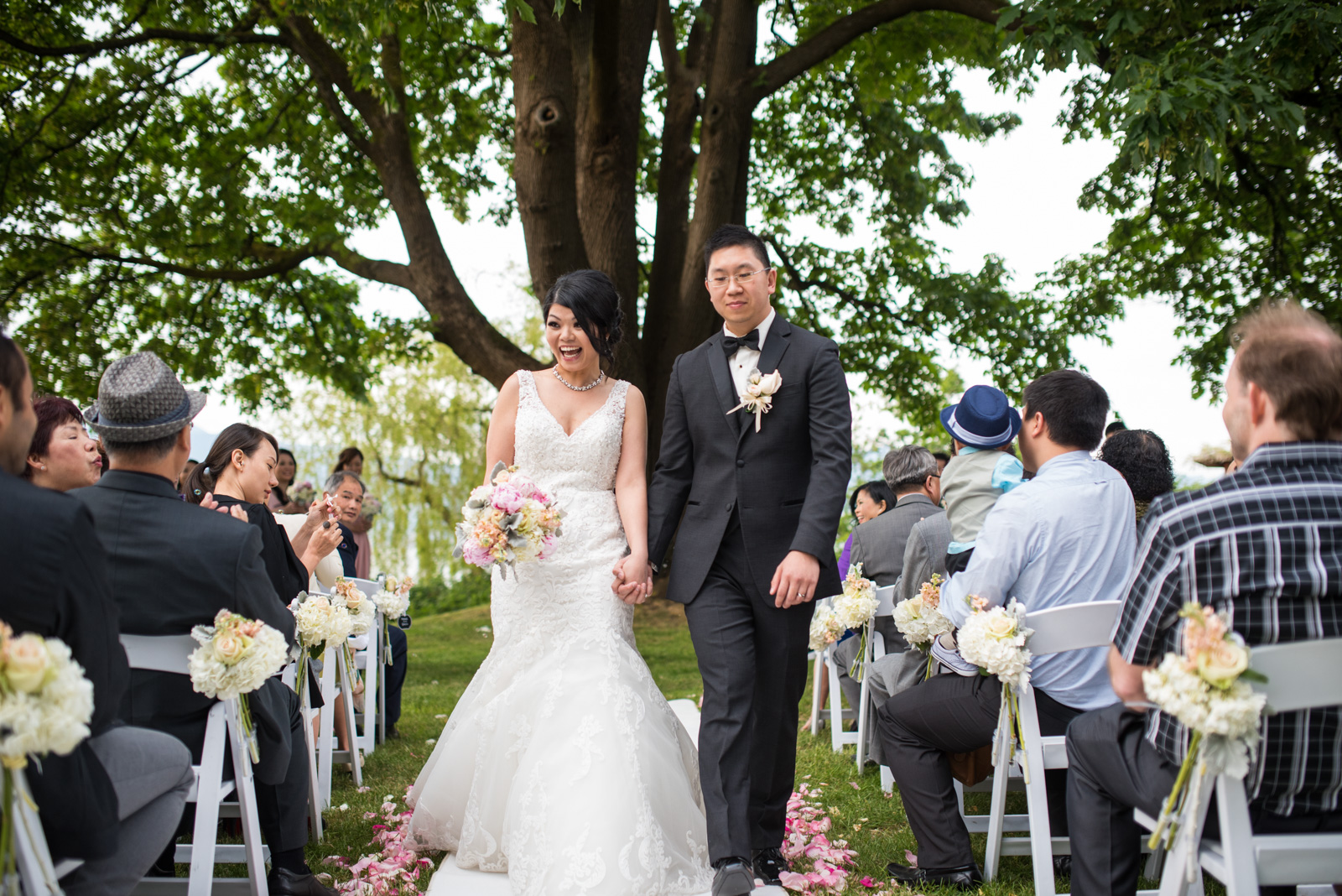 vancouver-island-wedding-photographers--brock-house-restaurant-wedding-36.jpg