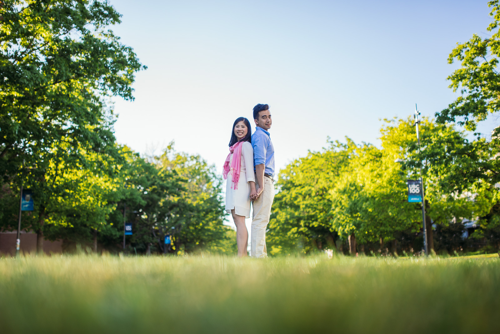 victoria-wedding-photographers-ubc-spanish-banks-engagement-5.jpg