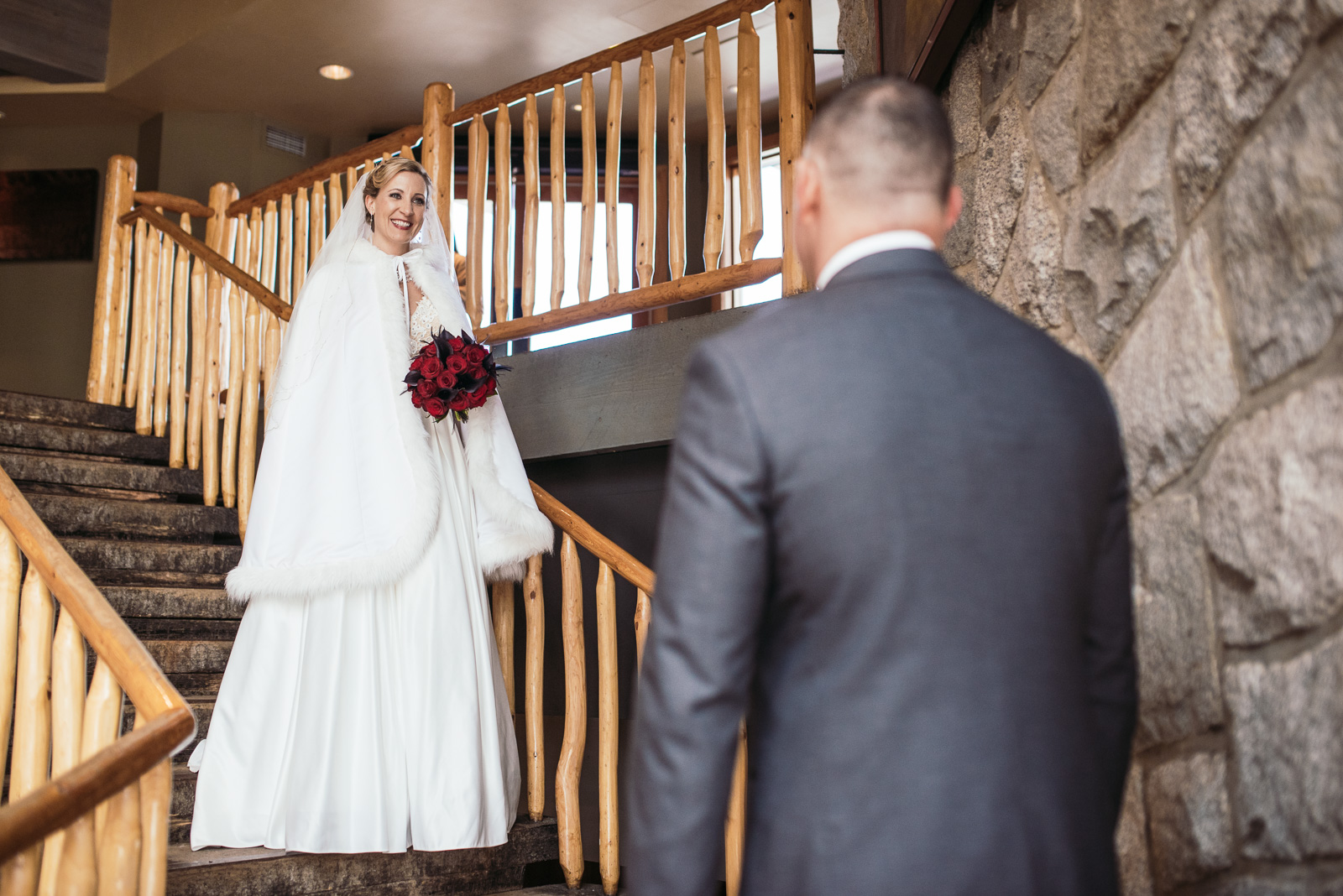 vancouver-island-wedding-photographers-grouse-mountain-winter-wedding-2.jpg