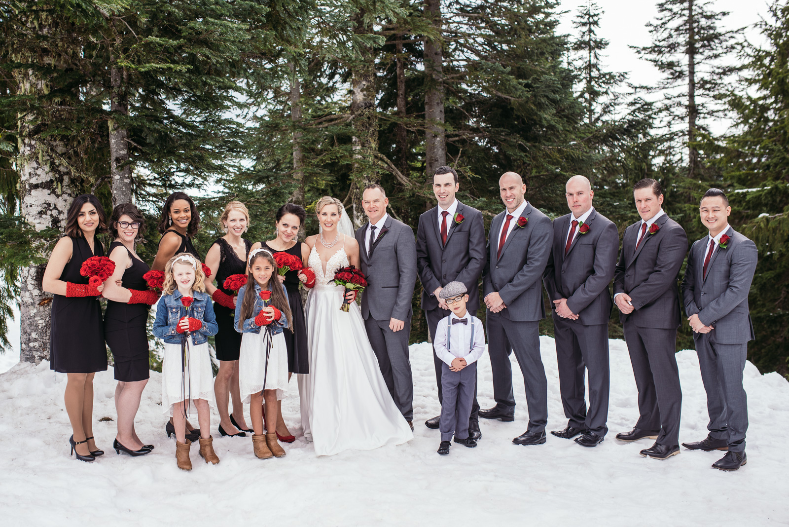 vancouver-island-wedding-photographers-grouse-mountain-winter-wedding-10.jpg