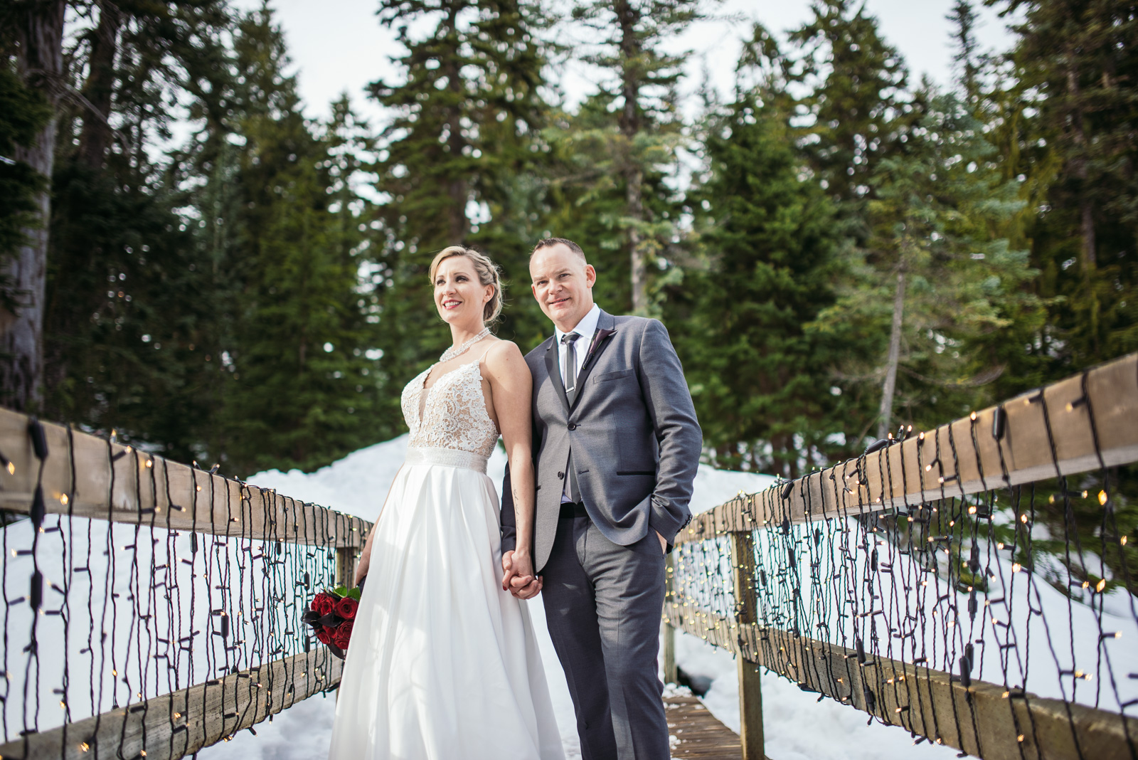 vancouver-island-wedding-photographers-grouse-mountain-winter-wedding-37.jpg