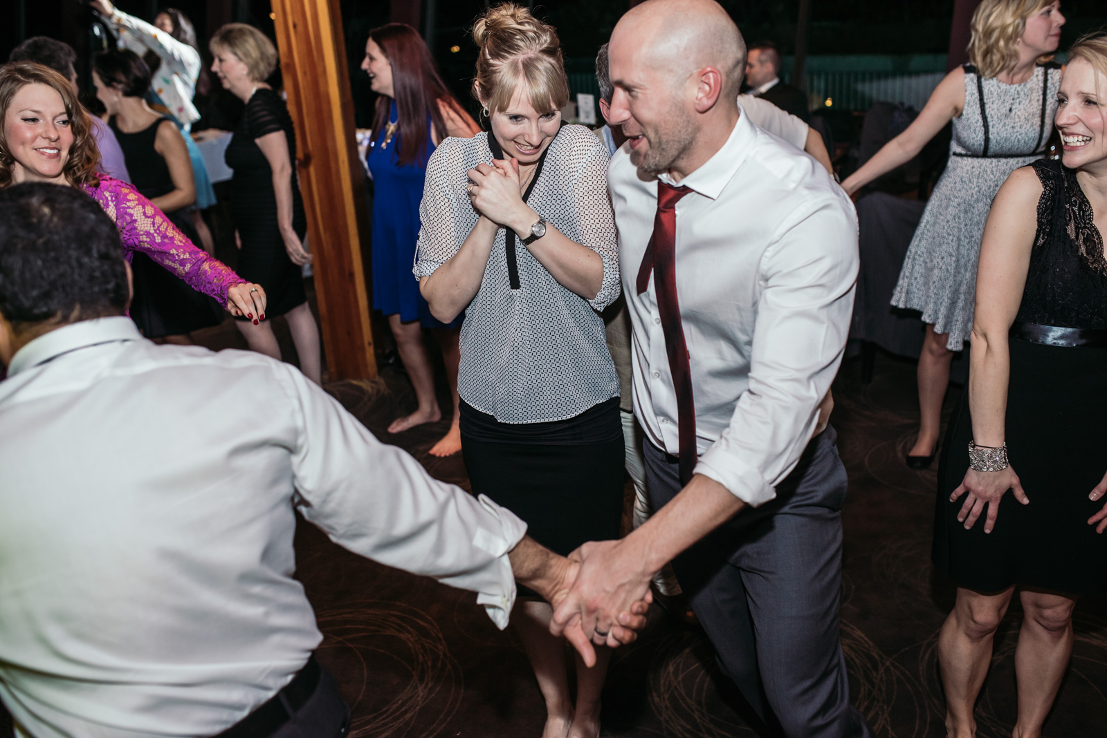 vancouver-island-wedding-photographers-grouse-mountain-winter-wedding-59.jpg