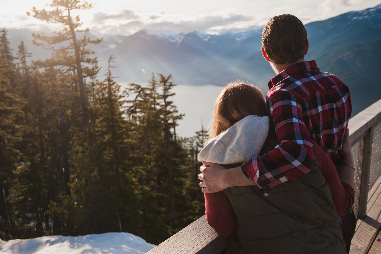 victoria-wedding-photographers-sea-to-sky-gondola-engagement-11.jpg