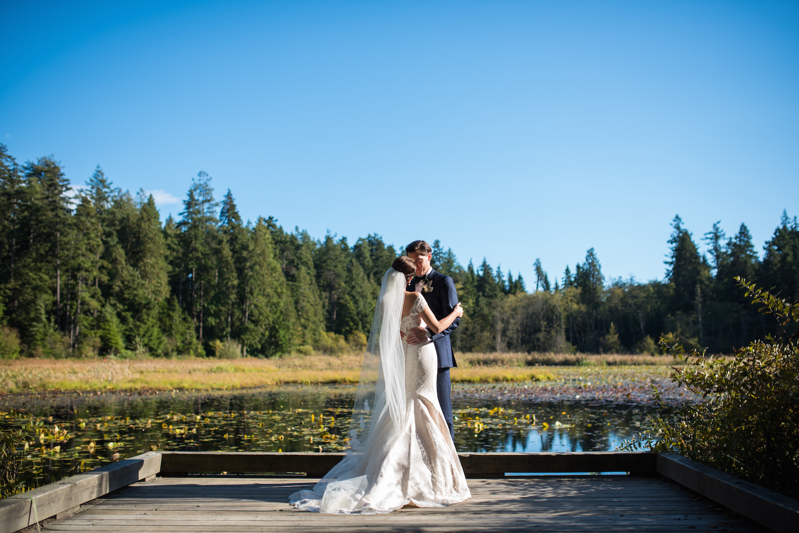 victoria-wedding-photographers-fairmont-pacific-rim-wedding-36.jpg