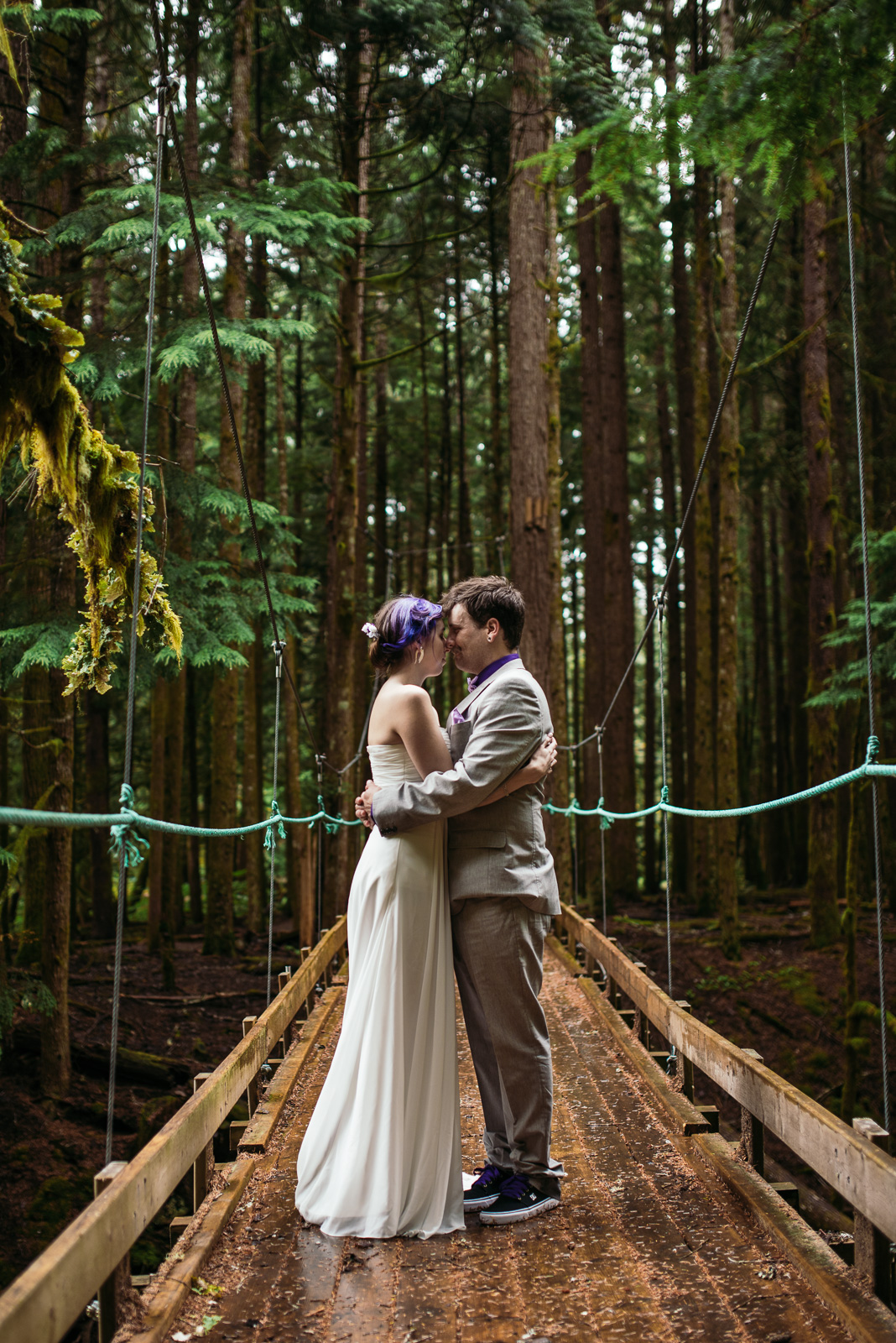 bc-wedding-photographers-kitimat-minette-bay-lodge-wedding-19.jpg