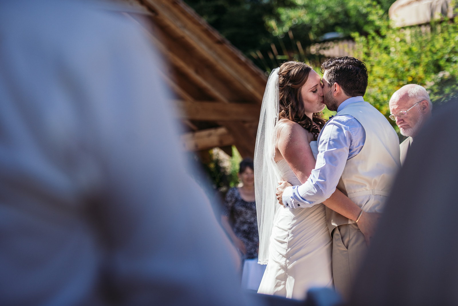 victoria-wedding-photographers-merridale-cidery-wedding-12.jpg