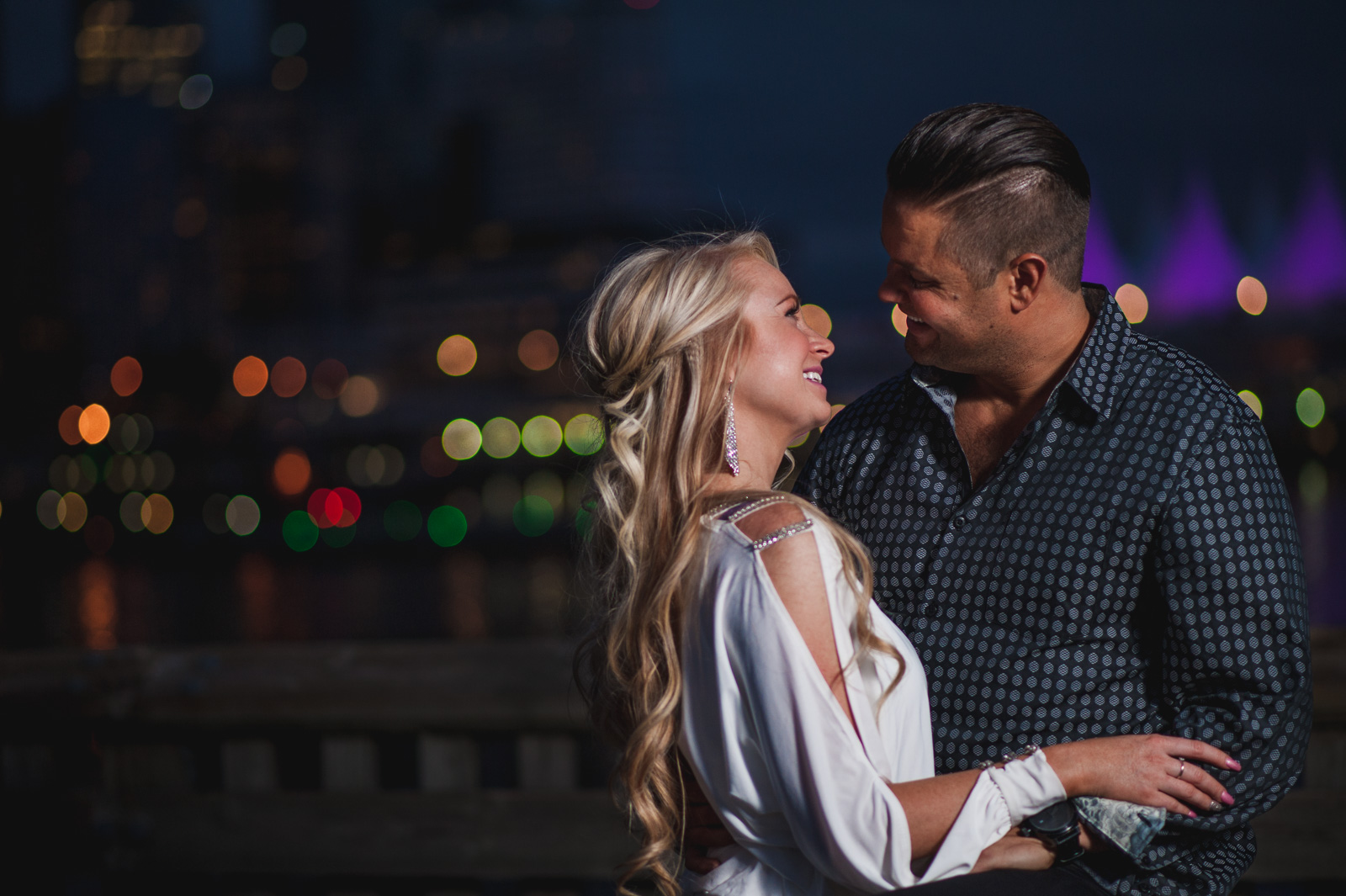 vancouver-wedding-photographers-gastown-engagement-16.jpg