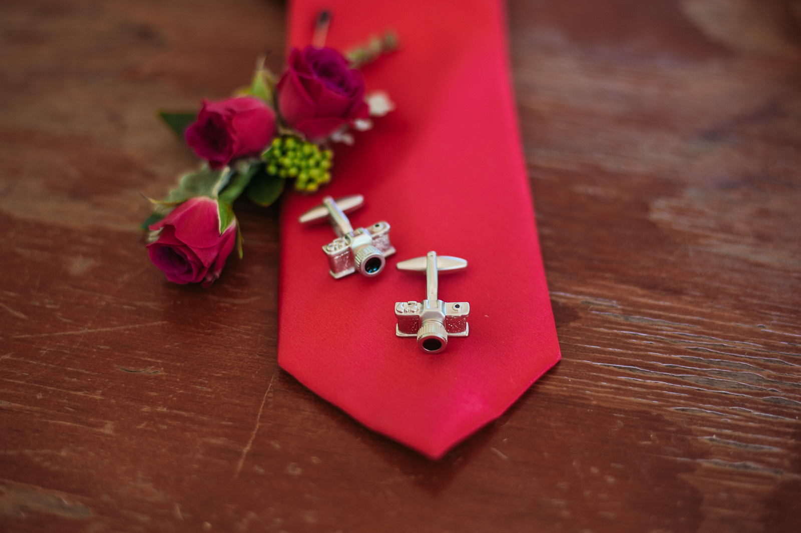 victoria-wedding-photographers-sunny-merridale-cidery-wedding-11.jpg