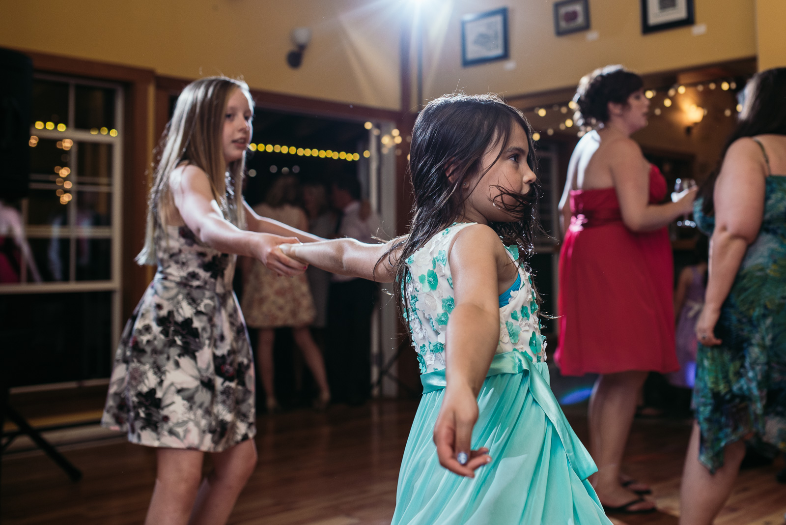 victoria-wedding-photographers-sunny-merridale-cidery-wedding-46.jpg